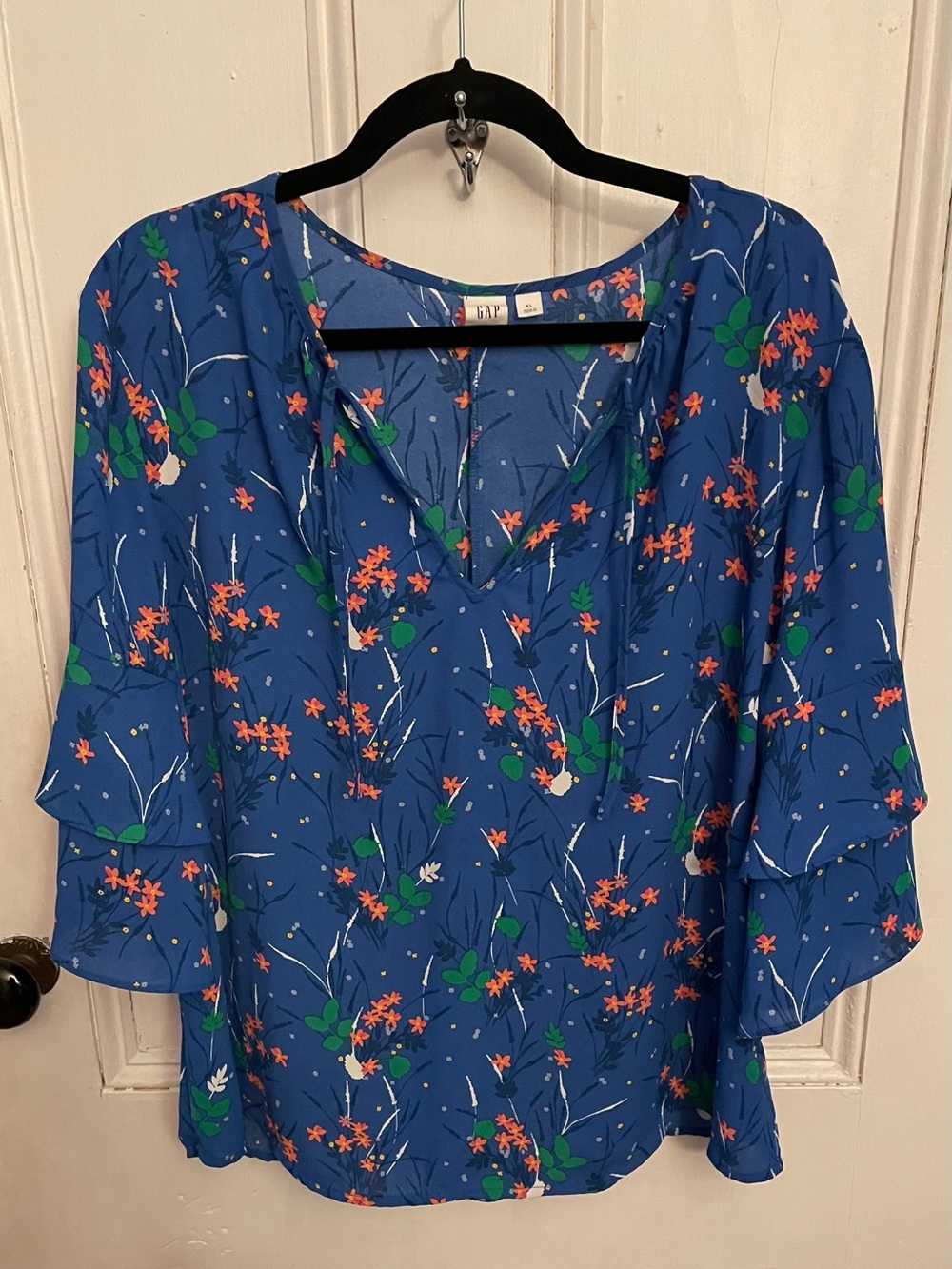 GAP Floral Peasant Blouse – Women's XL – Blue Bell Sleeve Boho Top